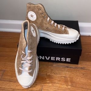 Brand New Run Star Hike High top Converse!!!